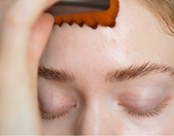 Lymphatic brush forehead and closing sequence